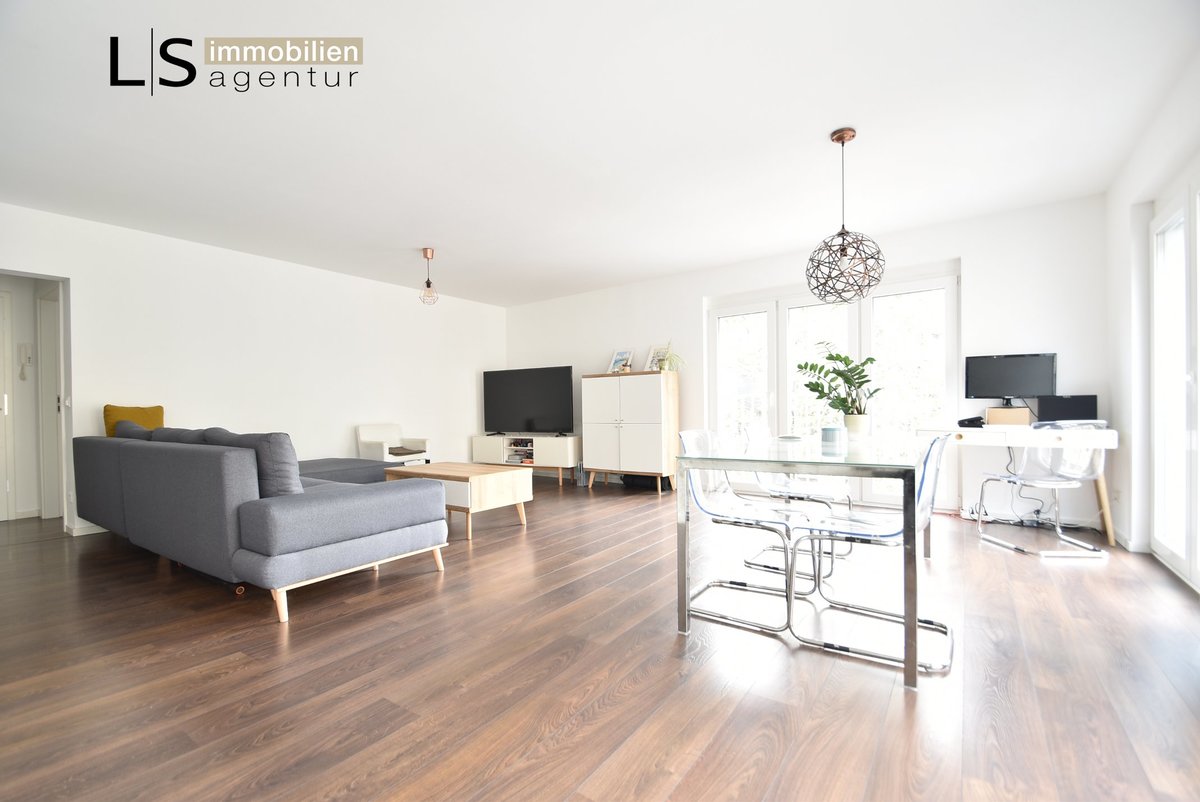 *Top Wohnung in City-Lage* Großzügige 2,5-Zimmer-Wohnung mit hochwertiger Ausstattung in S-West!, 70197 Stuttgart, Wohnung