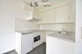 Küchenbereich - Sehr schöne und renovierte 1,5-Zimmer-Wohnung in Top-Wohnlage an Einzelperson!