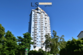 Außenansicht - Charmante 3-Zimmer-Wohnung mit Potenzial, Fernblick und Garagenoption im „Salute“ in S-Fasanenhof!