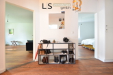 Eingangs-/Flurbereich - **Traumhaft** Renovierte Altbau-Etagenwohnung in absolut ruhiger Lage von Stuttgart-Ost!