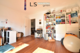 Arbeitszimmer - **Traumhaft** Renovierte Altbau-Etagenwohnung in absolut ruhiger Lage von Stuttgart-Ost!