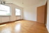 *XXL-Terrasse* Renovierte, geräumige und sehr gepflegte 3-Zimmer-Terrassen-Wohnung in S-Degerloch! - Zimmer 2