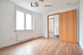 Zimmer 4 - Perfekte City-Wohnung in Top-Lage! Moderne 4-Zimmer-Wohnung mit Terrasse, Garten & 2 x TG-Stellplatz