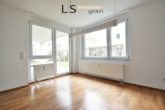 Wohnbereich - Perfekte City-Wohnung in Top-Lage! Moderne 4-Zimmer-Wohnung mit Terrasse, Garten & 2 x TG-Stellplatz