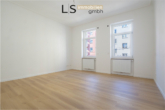 Wohnzimmer - *Saniert* Charmante 2-Zimmer-Altbau-Wohnung mitten im Stuttgarter Westen!