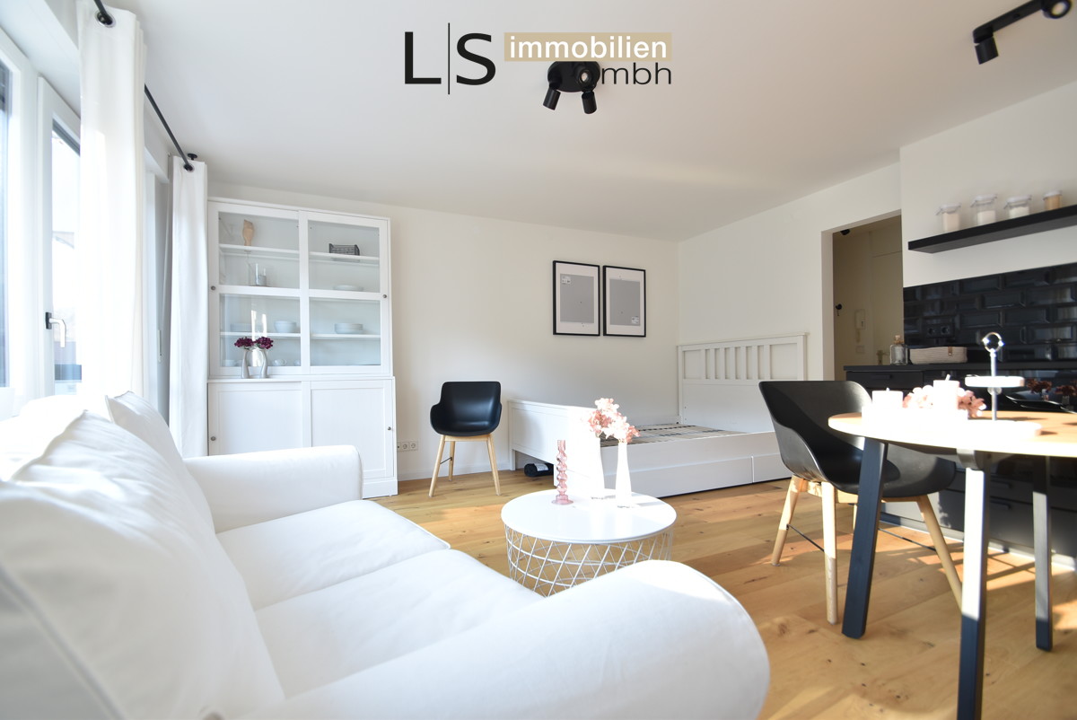 *Exklusives Apartment – vollständig möbliert, mit Balkon & Stellplatz!*, 70329 Stuttgart / Rohracker, Wohnung
