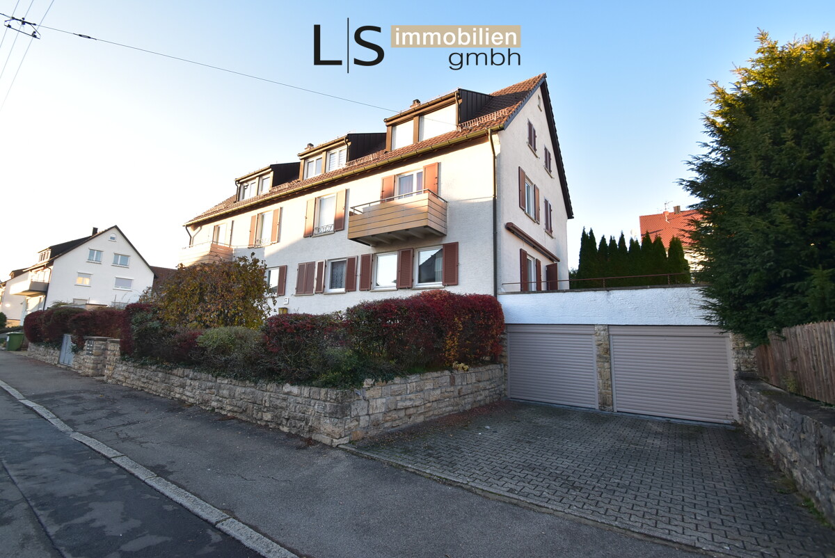 *Top Lage* Charmante, geräumige und gepflegte 3-Zimmer-Wohnung mit XXL-Terrasse in S-Degerloch!, 70597 Stuttgart, Terrassenwohnung