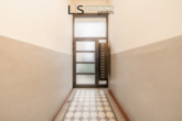 Hauseingang - *Heusteigviertel* Traumhafte 4-Zimmer-Altbauwohnung mit Balkon in bester Lage mit City-Blick!