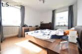 Sehr schöne und gepflegte 3-Zimmer-Wohnung mit Balkon und Einzelgarage in S-Degerloch! - Zimmer 3