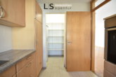 Moderne 3-Zimmer-Wohnung mit großem Balkon und TG-Stellplatz in bester Böblinger Innenstadtlage! - Küche