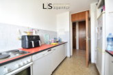*Tolle Aussicht* Gemütliche und helle 3-Zimmer-Wohnung mit Balkon und Kfz-Stellplatz in S-Botnang! - Küche