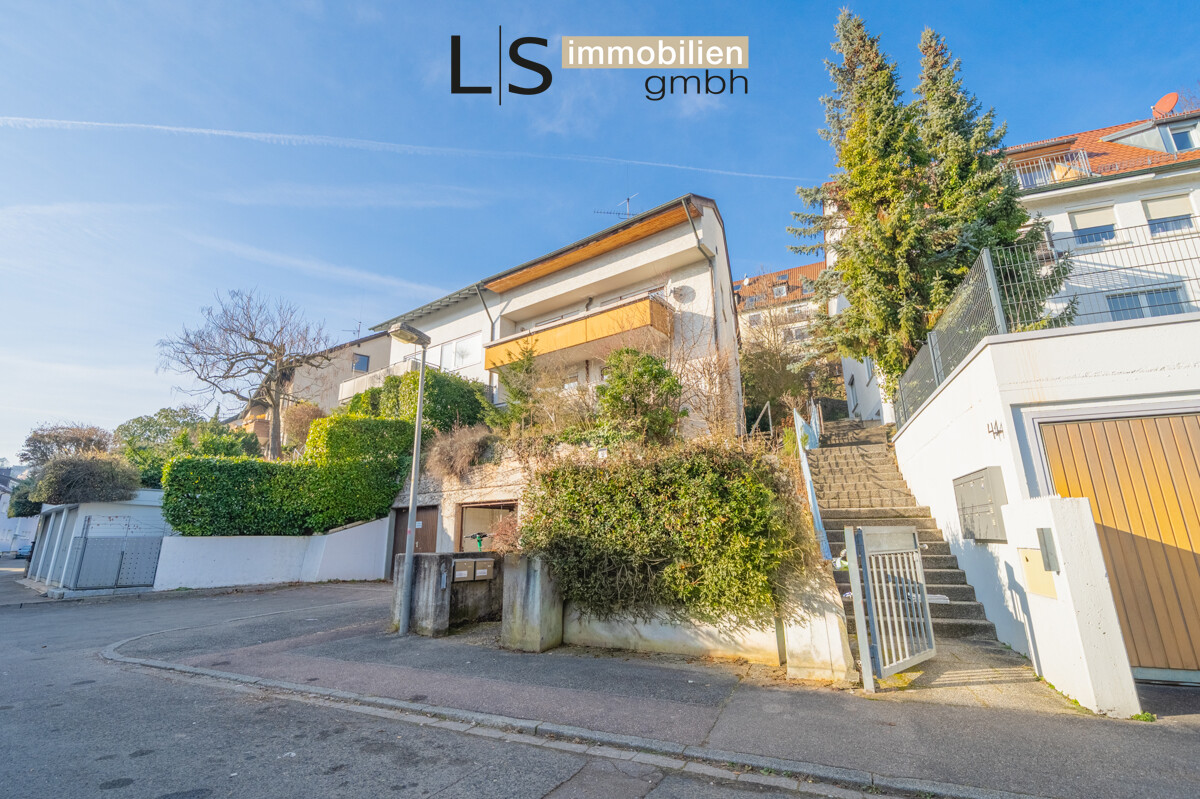 *Sofort verfügbar* Attraktive 2-Zimmer-Wohnung in ruhiger Aussichtslage mit Balkon und Einzelgarage!, 70186 Stuttgart, Etagenwohnung