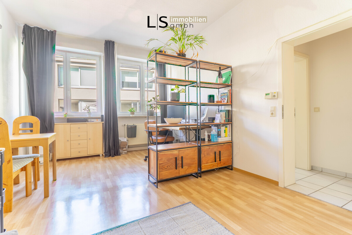 Urbanes Wohnen: Helles 2-Zimmer-Apartment mit Loft-Flair in Stuttgart-Ost!, 70190 Stuttgart, Erdgeschosswohnung