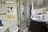 Badezimmer - *Voll möbliert* Schönes 1-Zimmer-Apartment mit Balkon und TG-Stellplatz in sehr guter Wohnlage!