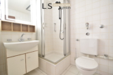 Badezimmer - Schönes, helles 1-Zimmer-Apartment mit Balkon & Stellplatz in Top-Wohnlage von S-Riedenberg!