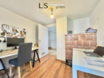 Büro - Sehr schöne und charmante 4-Zimmer-DG-Wohnung in absolut ruhiger Lage von Stuttgart-Ost!