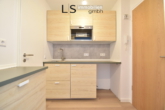 Küchen-/Flurbereich - *Perfektes City-Apartment* Sanierte, helle 1-Zimmer-Wohnung in Top-Lage von Stuttgart-Ost!