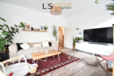 Wohnzimmer - *Mitten im Westen* Renovierte Altbauwohnung mit Garage nahe Hölderlinplatz!
