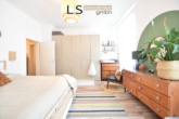 Schlafzimmer - *Mitten im Westen* Renovierte Altbauwohnung mit Garage nahe Hölderlinplatz!