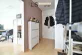 Eingangs-/Flurbereich - *TRAUMHAFT* Sehr schöne und moderne 2-Zimmer-Wohnung mit Balkon und TG-Stellplatz an Einzelperson!