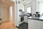 Küchenbereich - *TRAUMHAFT* Sehr schöne und moderne 2-Zimmer-Wohnung mit Balkon und TG-Stellplatz an Einzelperson!