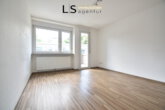 Referenz unmöbiliert - ****Top-Wohnung in Top-Lage**** Schönes, helles 1-Zimmer-Apartment in S-Ost mit Balkon!