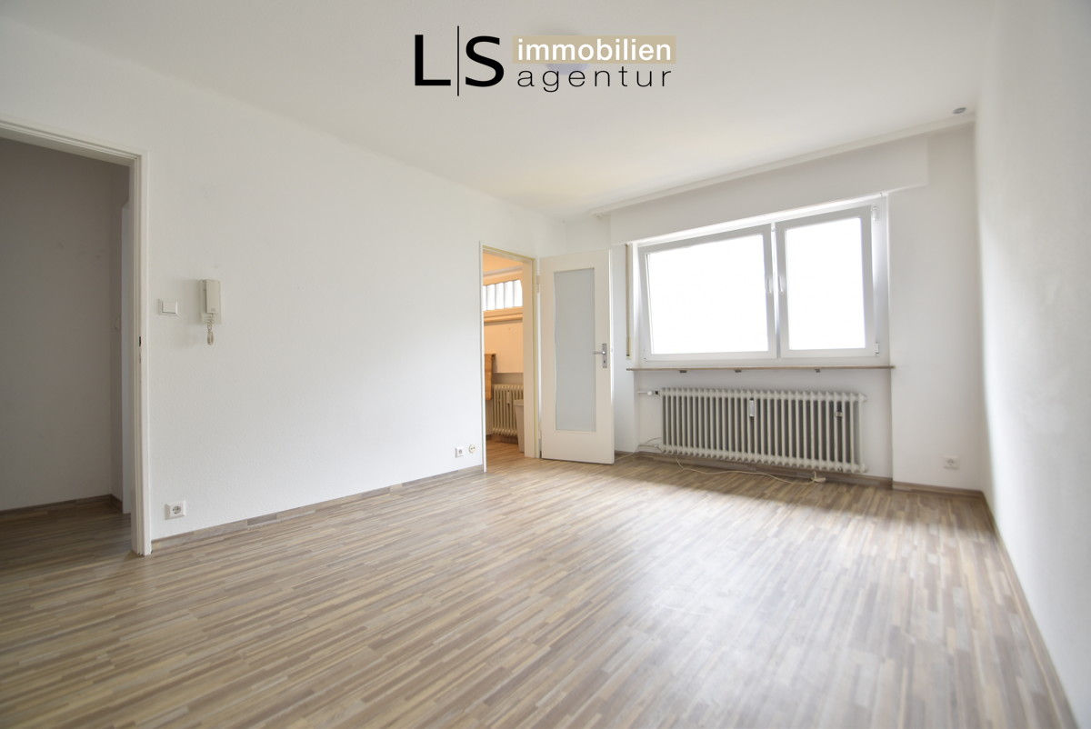 Singles aufgepasst! *Gemütliche 1-Zimmer-Wohnung in ruhiger Lage von Stuttgart-Untertürkheim*, 70327 Stuttgart / Untertürkheim, Wohnung