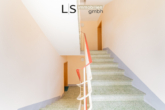 Treppenhaus - *Degerloch pur – zeitlos schön* Hochwertig sanierte Wohnung mit Balkon und hervorragender Anbindung!