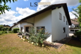 Hausrückansicht | Garten - *Besonderes 2-Familienhaus in Asperg* Top-Wohnlage mit Haus-im-Haus-Charakter in tollem Wohnumfeld!