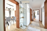 Eingangs-/Flurbereich | Wohnung EG - *Besonderes 2-Familienhaus in Asperg* Top-Wohnlage mit Haus-im-Haus-Charakter in tollem Wohnumfeld!