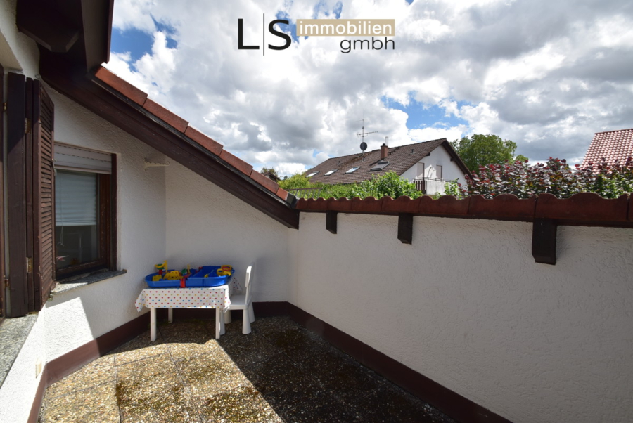 Wohnzimmerbalkon | Wohnung DG