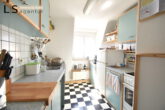 Sehr schöne und charmante 4-Zimmer-DG-Wohnung in absolut ruhiger Lage von Stuttgart-Ost! - Küche