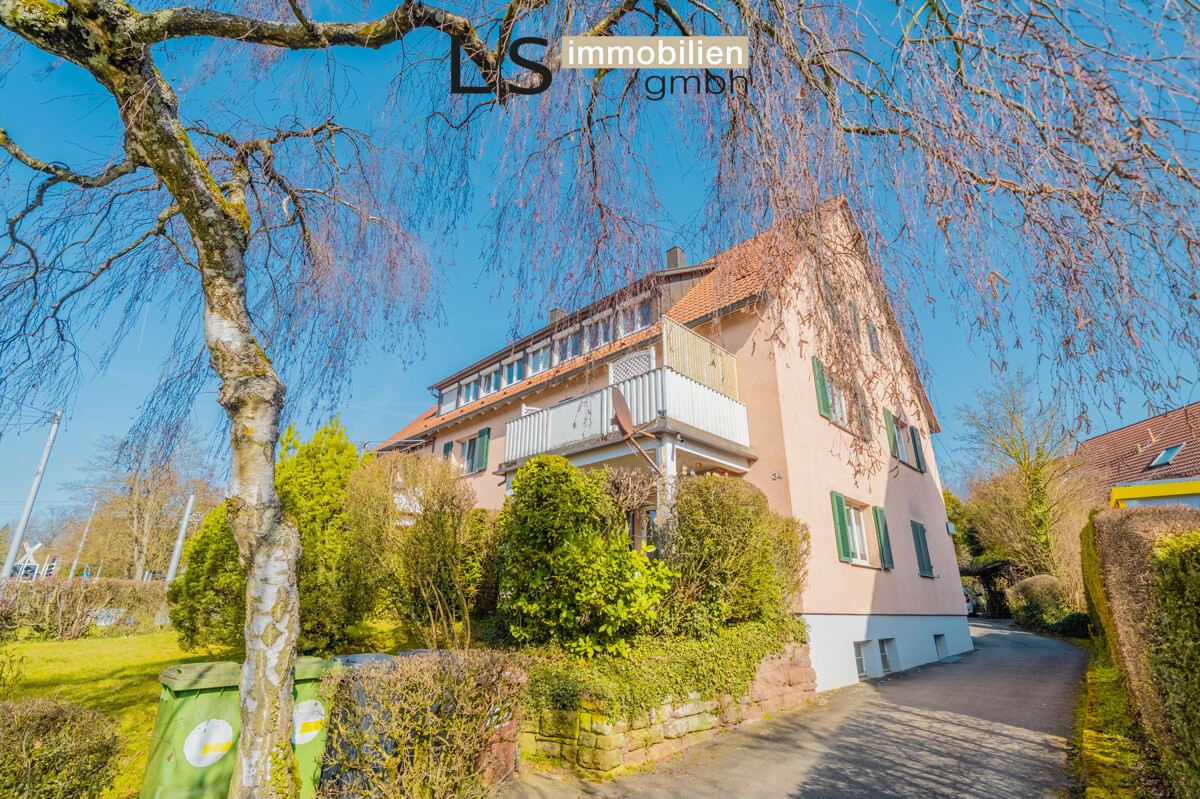 Mehrfamilienhaus mit 6 Einheiten, 4 Garagen und großem Grundstück in zentraler Lage von S-Möhringen!, 70567 Stuttgart / Möhringen, Mehrfamilienhaus