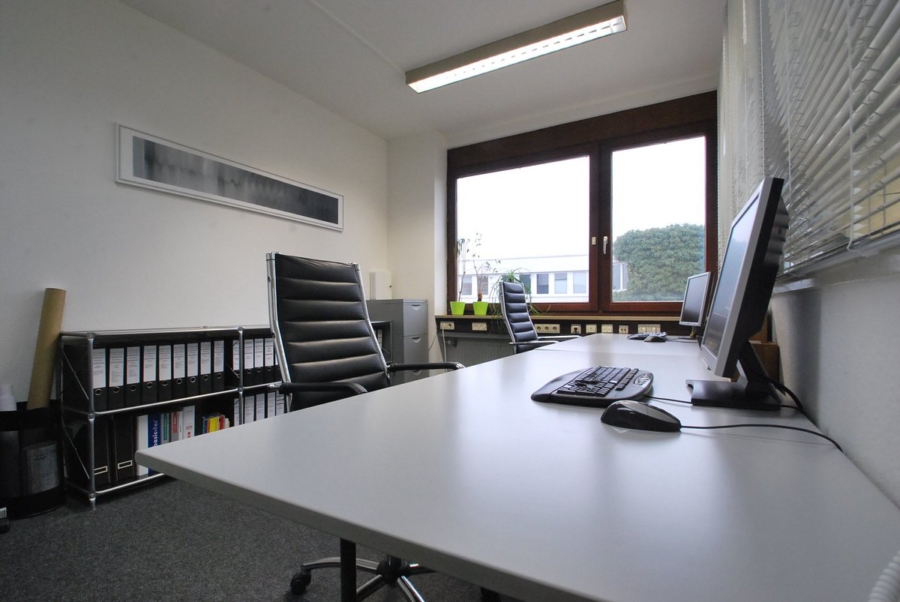 Büro 2