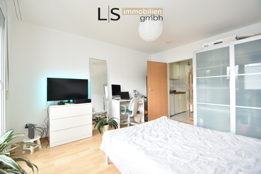 Wohn-/Schlafzimmer