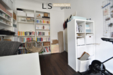 Büro - *Altbau* Charmante 3-Zimmer-Etagenwohnung mitten im Stuttgarter-Westen!