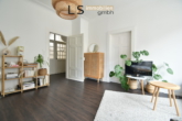 Wohnzimmer - *Altbau* Charmante 3-Zimmer-Etagenwohnung mitten im Stuttgarter-Westen!