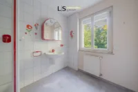Badezimmer EG