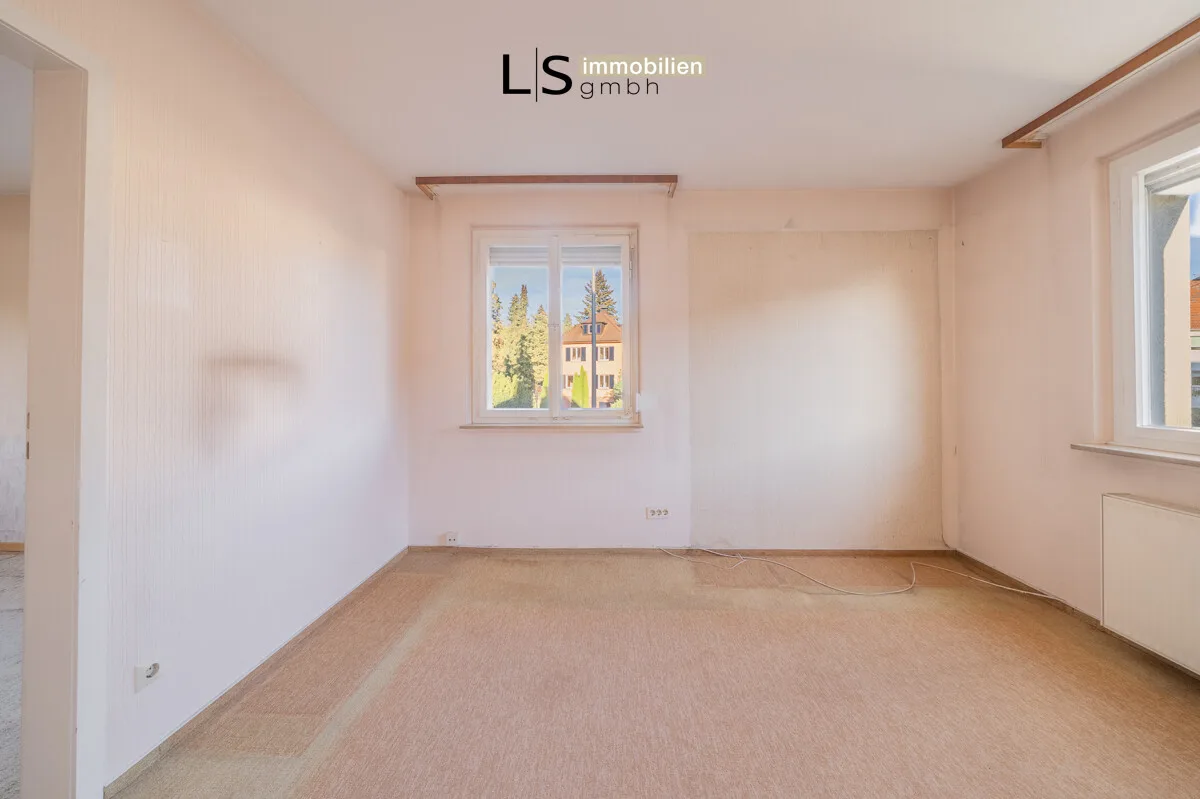 Zimmer 1 OG