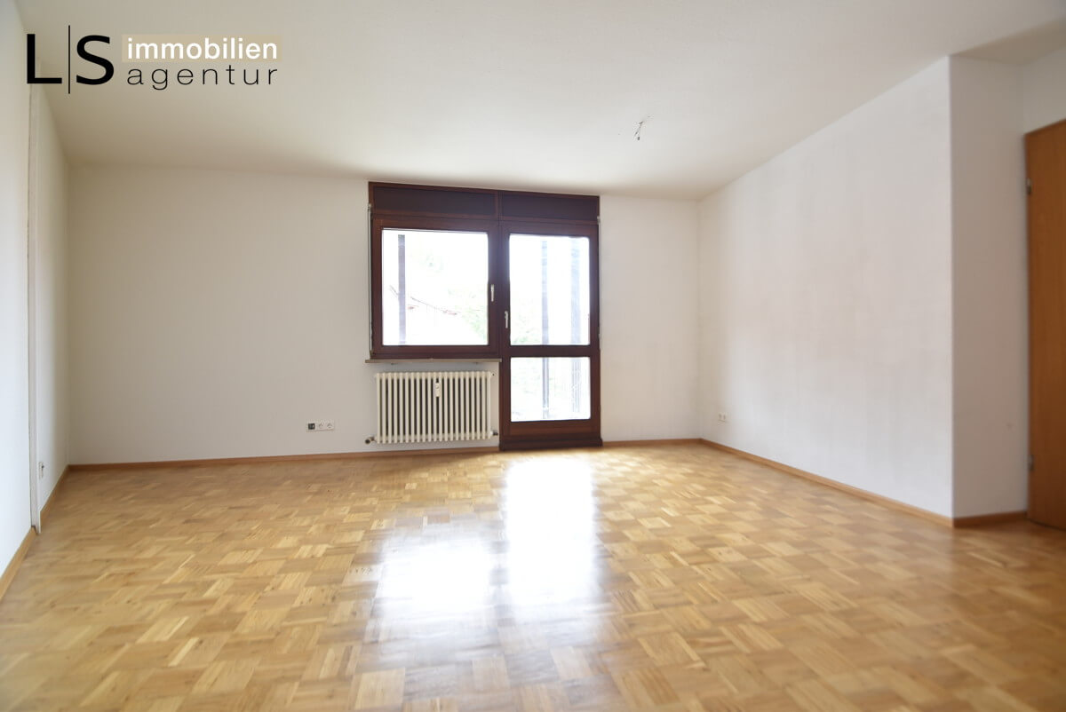 Tolle 2-Zimmer-Wohnung mit Balkon in zentraler und ruhiger Lage!, 72764 Reutlingen, Wohnung