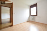 Tolle 2-Zimmer-Wohnung mit Balkon in zentraler und ruhiger Lage! - Schlafzimmer