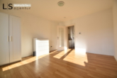 Wohn-/Schlafbereich - **Studenten & junge Berufstätige aufgepasst** Schönes, helles 1-Zimmer-Apartment in S-Ost!