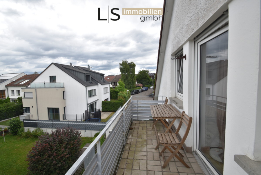 DG rechts | Balkon
