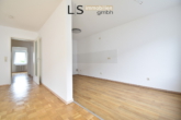 Küchenbereich - sehr schöne, großzügige und helle 3-Zimmer Wohnung mit Balkon!