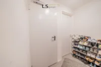 Zugang Keller/Tiefgarage