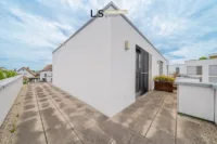 umlaufende Dachterrasse